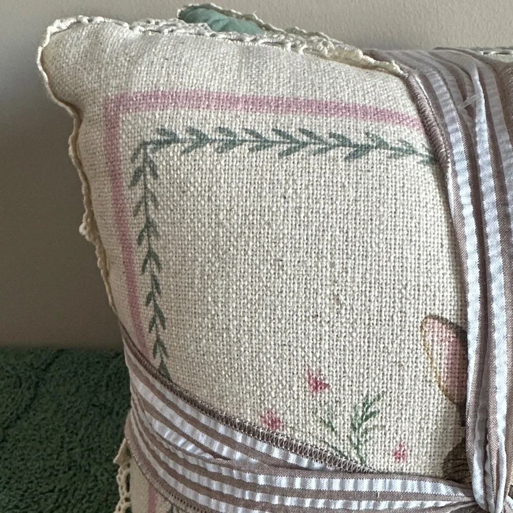 Lilian August French Farmhouse Easter 🐣 Bunny Duck Chick 🐥 Pillows Set of 3 NEW!